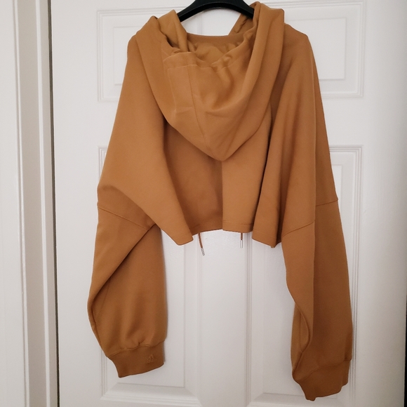 NWT Ivy Park Mesa Hooded Shrug XL - Picture 3 of 4